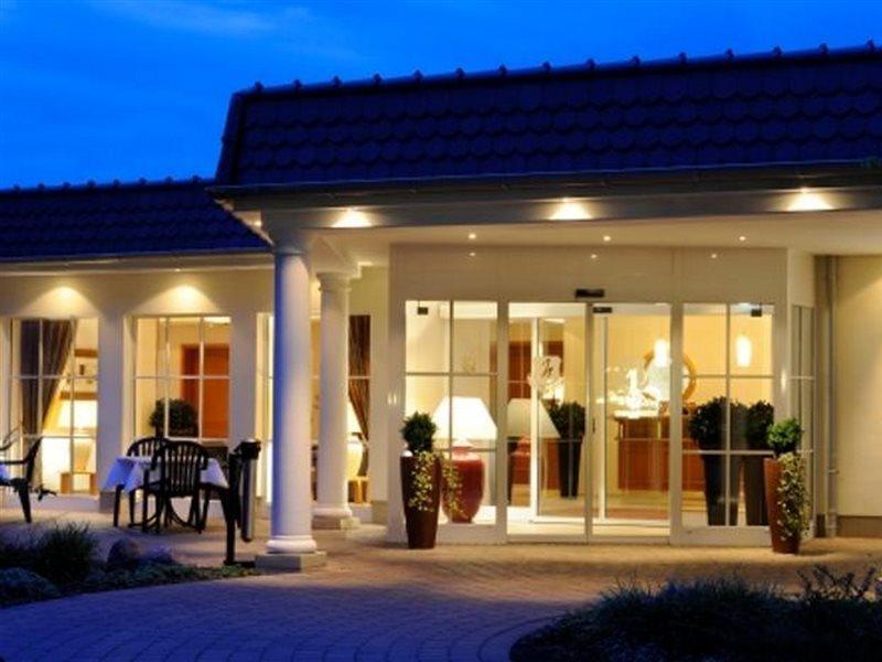 Waldhotel Nachtigall Paderborn Exteriör bild